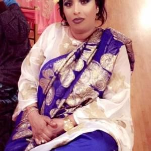 Meet your Posher, Amina